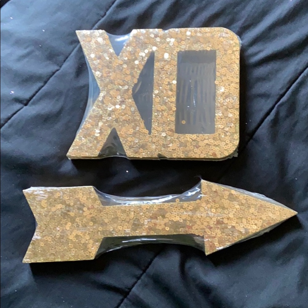 Room decor